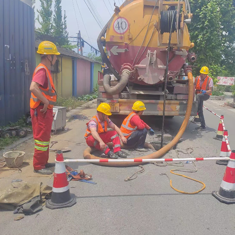 广东珠海市下水道非开挖修复不锈钢双胀环法修复工程施工(图4)