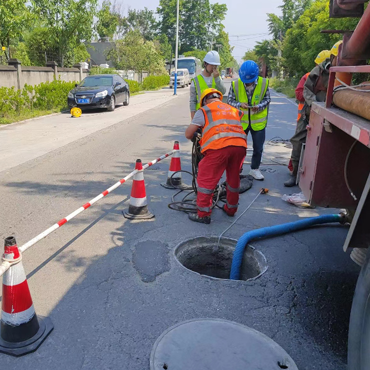 江西鹰潭市雨污水管道水环境治理碎（裂）管法管道更新修复工程施工(图1)