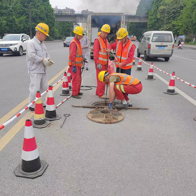 江西鹰潭市雨污水管道水环境治理碎（裂）管法管道更新修复工程施工(图2)